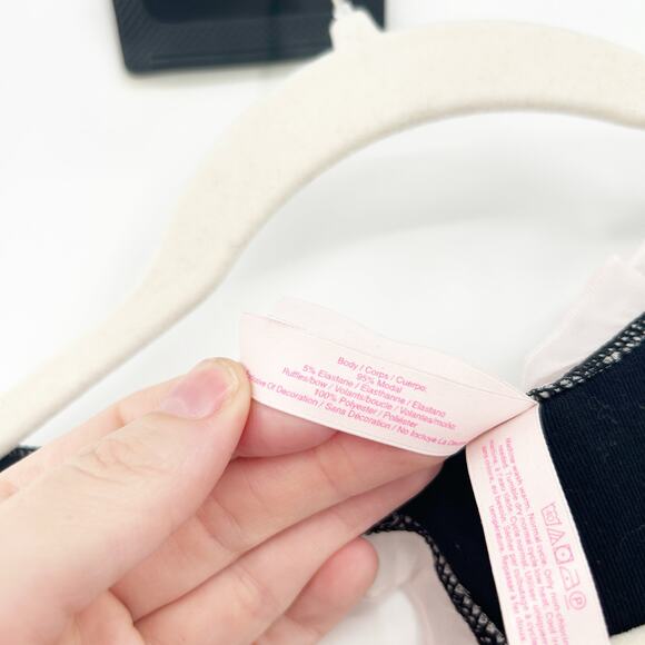 Victorias Secret VS Womens Y2K Whimsigoth Bow Coquette Lace Trim Tank Top Size S - Picture 4 of 6